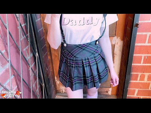 ❤️ 女子校生は授業の代わりに彼女のペニスを深く吸ってファックする。 ❌ ポルノ ❌️